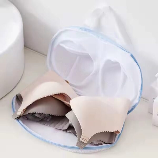 WhatsApp Image 2026-05-27 at 11.34.10 (3) Bra Laundry Mesh Bag – Protective Zippered Washing Bag for Bras & Delicate Clothes